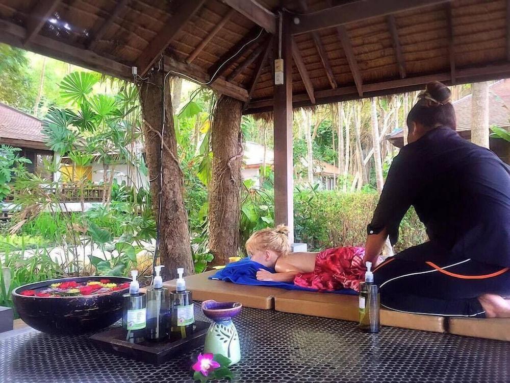 Mooban Talay Resort Koh Samet Bagian luar foto